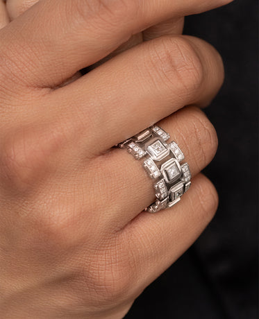 LA PAZ Gold Ring with 3.30ct Diamonds