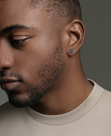 LA PAZ EverBlak Gold Single Stud Earring with 0.90ct Black Diamonds